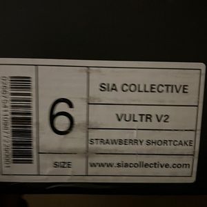 Sia collective strawberry shortcake